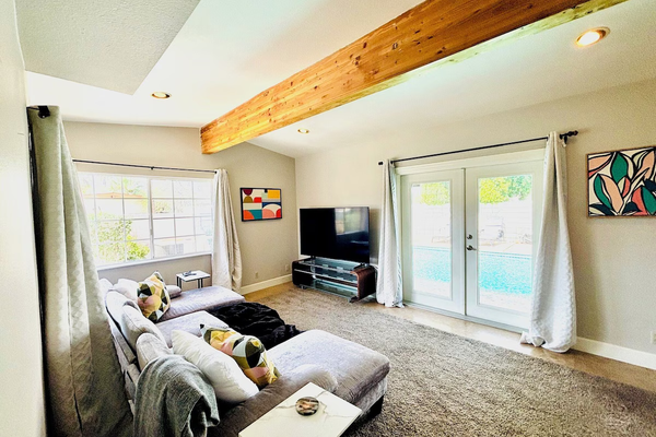 familyroom2